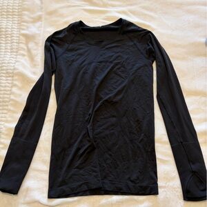 lululemon athletica Black Long Sleeve Crew Top